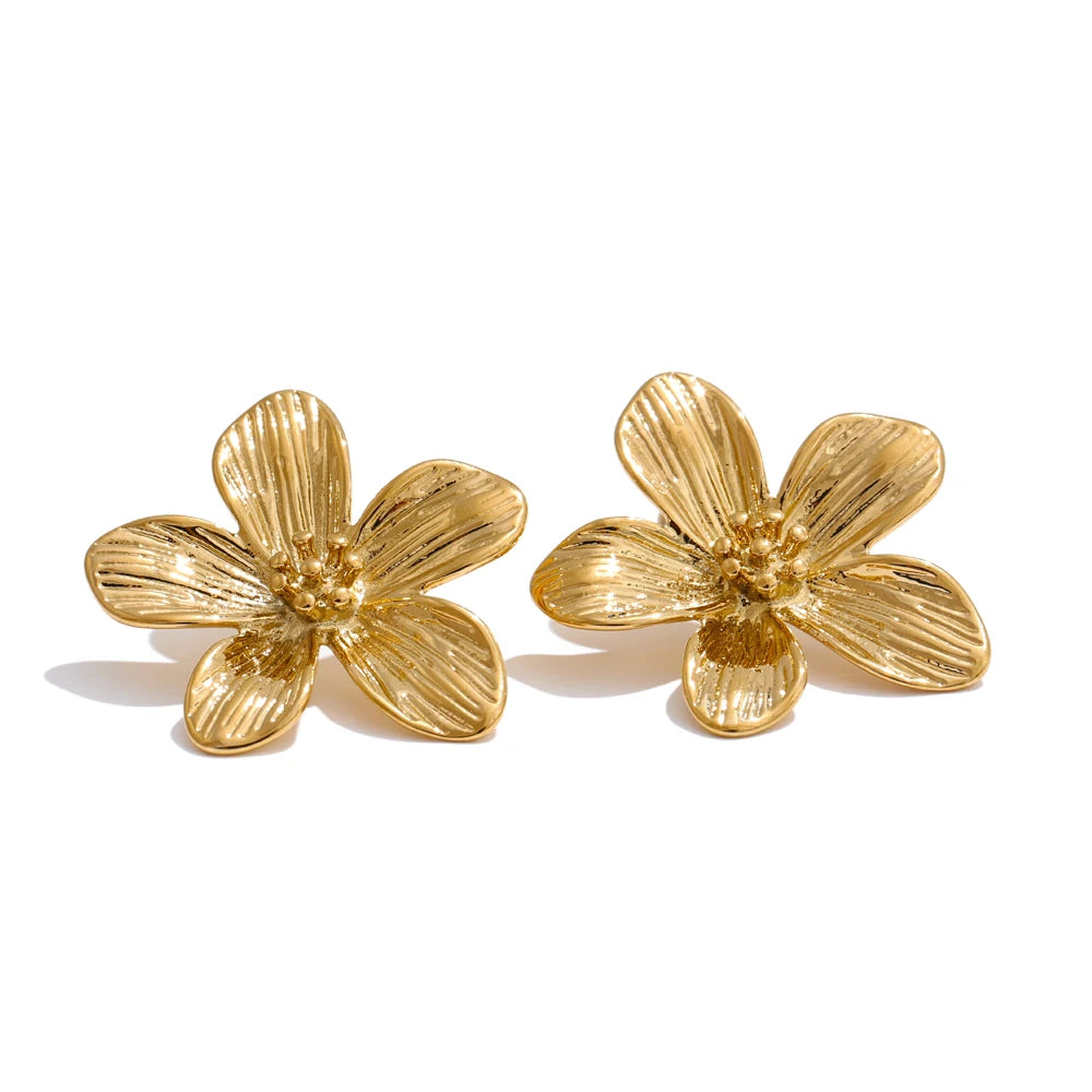 Belladonna - Metal Flower Stud Earrings