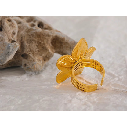 Belladonna - Waterproof Flower Open Ring