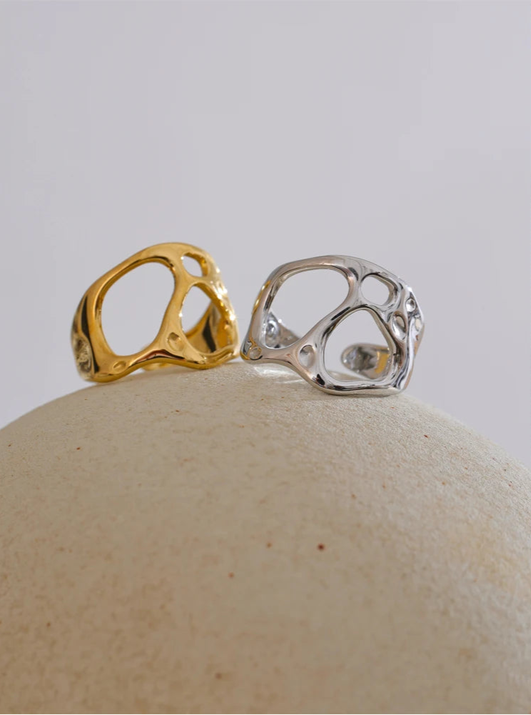 Ishtar - Adjustable Hollow Open Ring