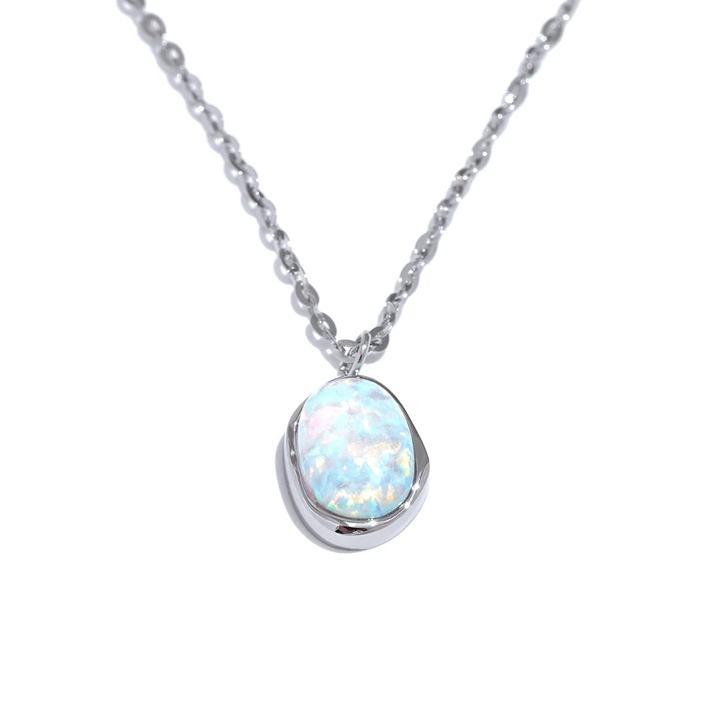 Selene - Minimalistic Opal Necklace