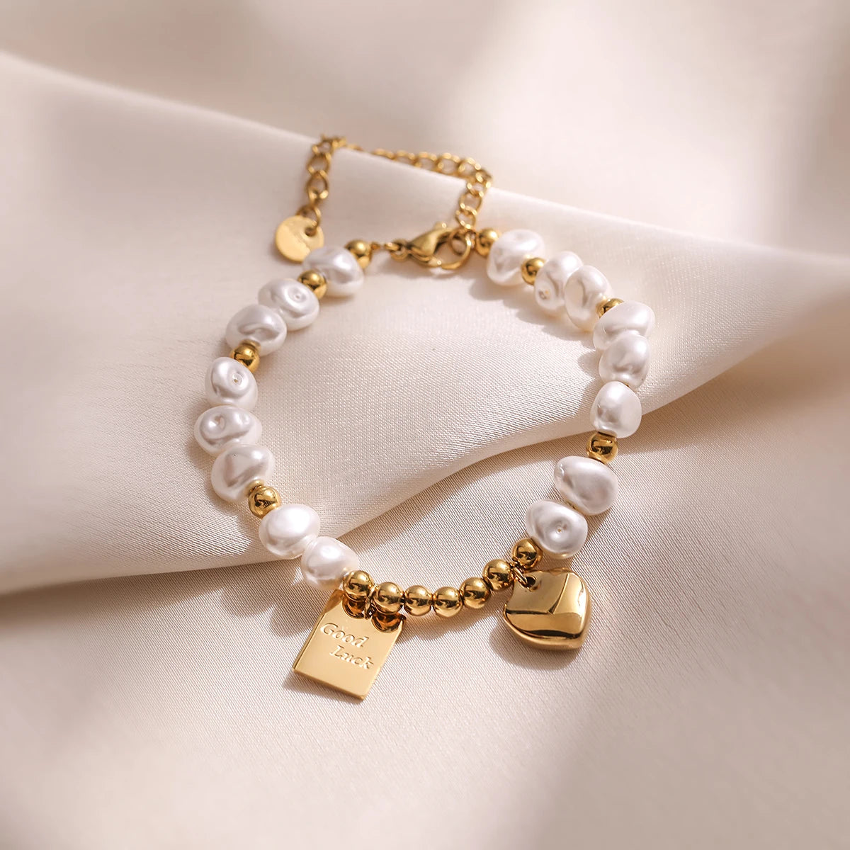 Good Luck - Gold Beads And Pearls Bracelet