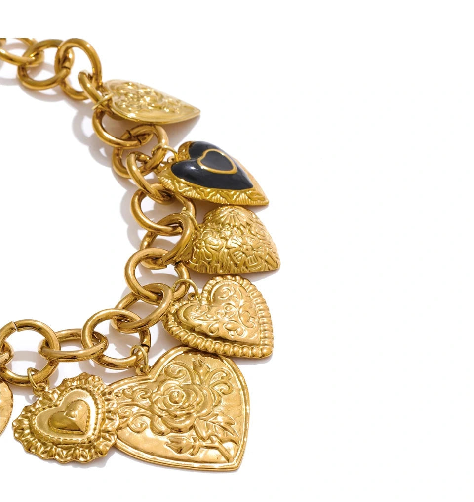 Virelai - Heart Charms Necklace