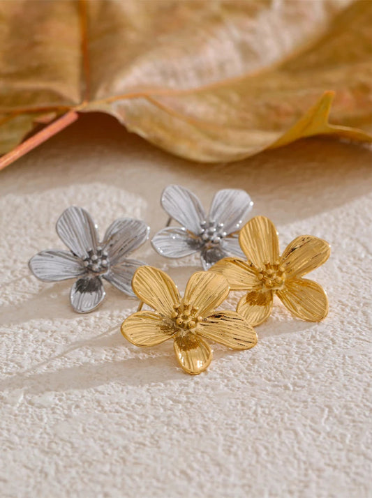 Belladonna - Metal Flower Stud Earrings